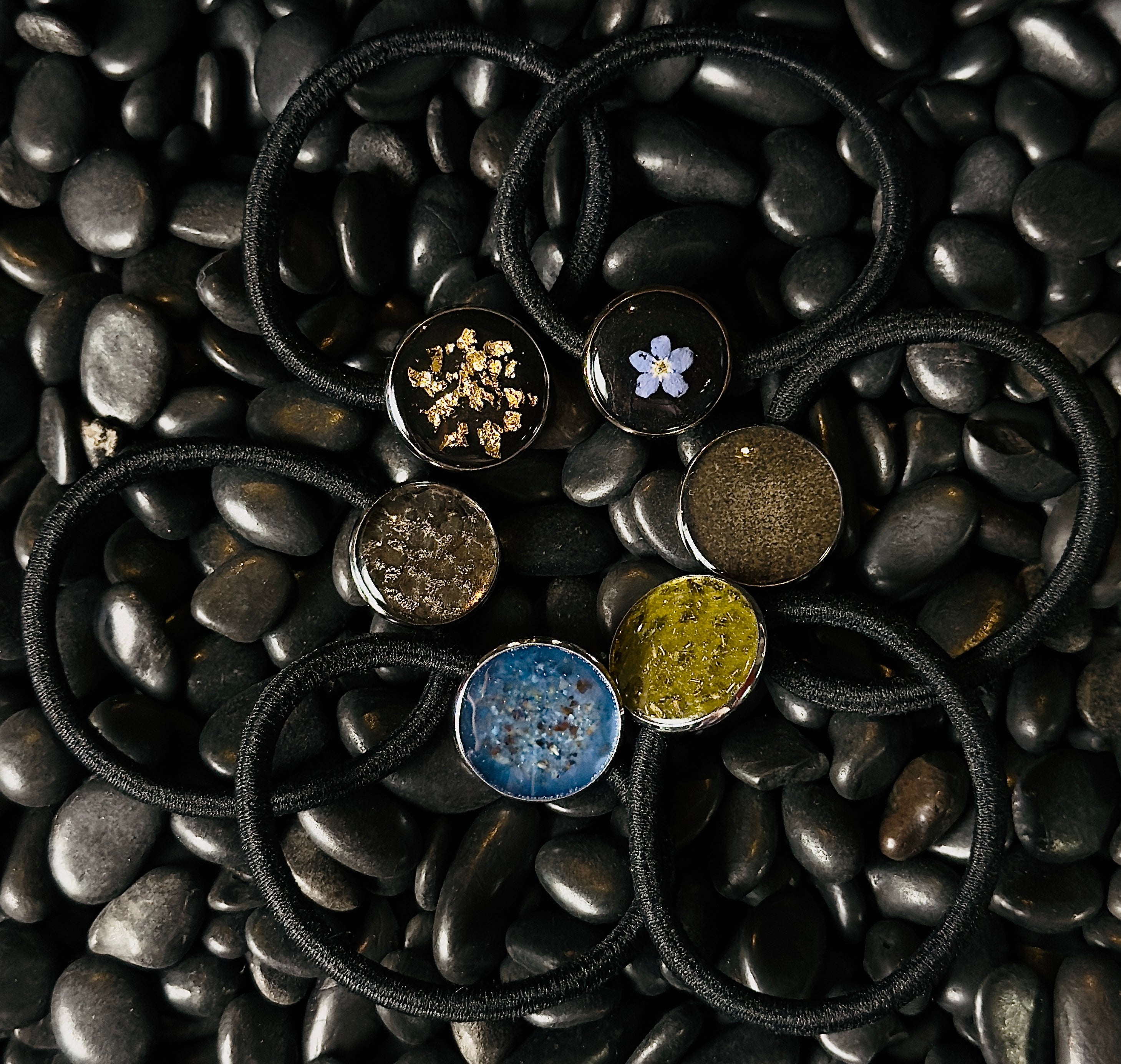 AK02 - HAIR TIE BUNDLE