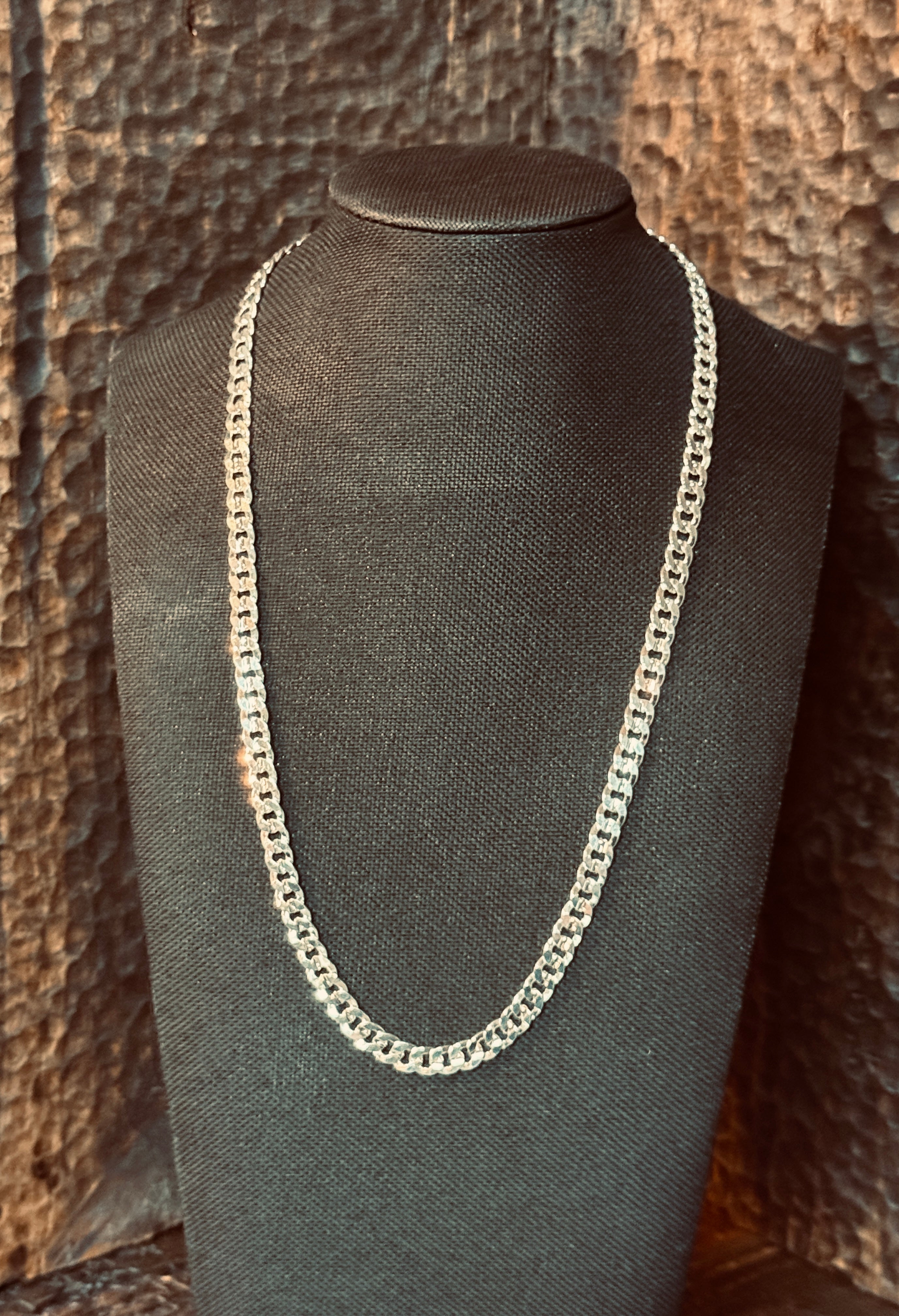 Cuban Chain in Sterling Silver - 17"