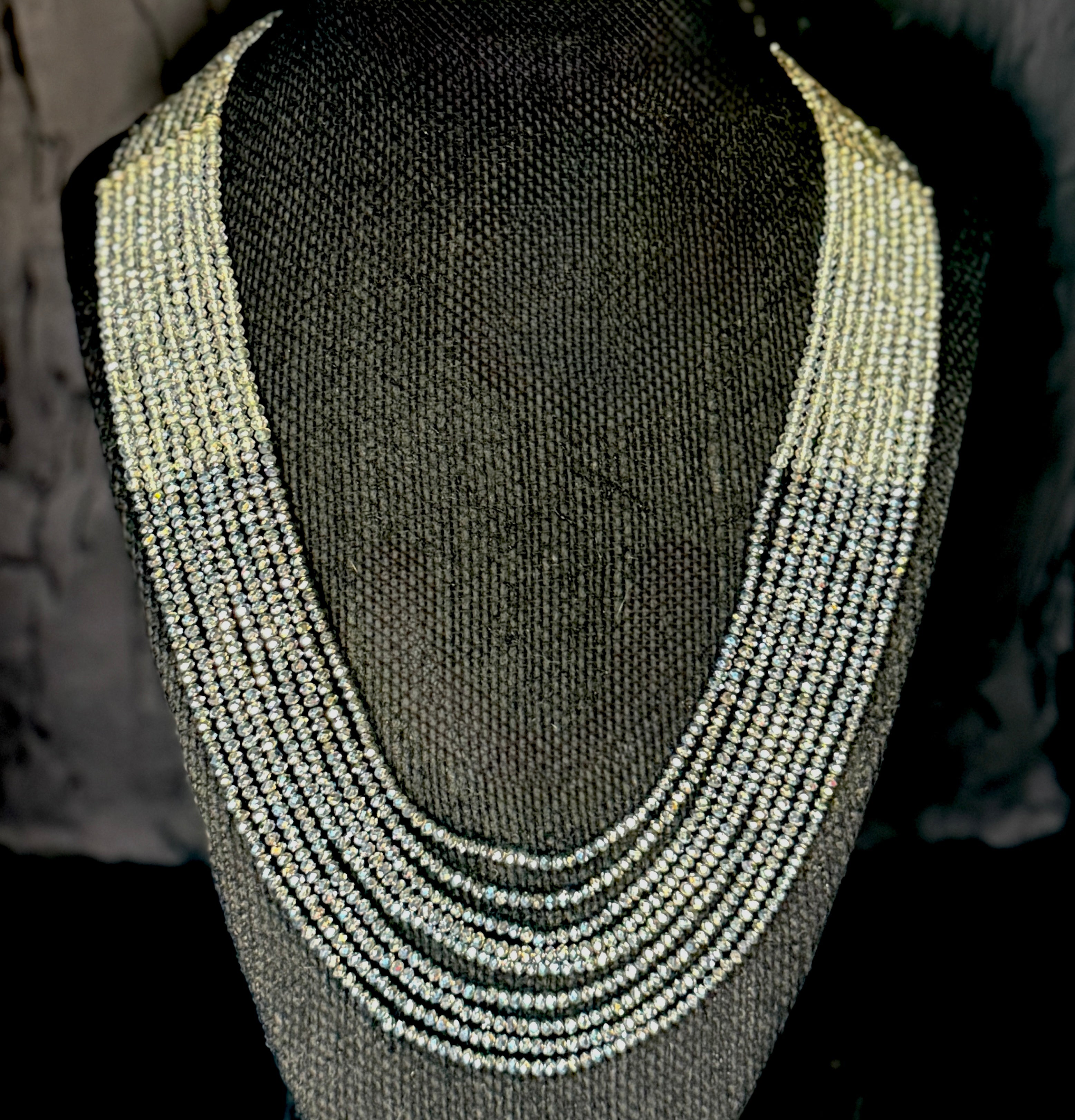 NORTHERN LIGHTS BEADED NECKLACE AND BRACELET SET