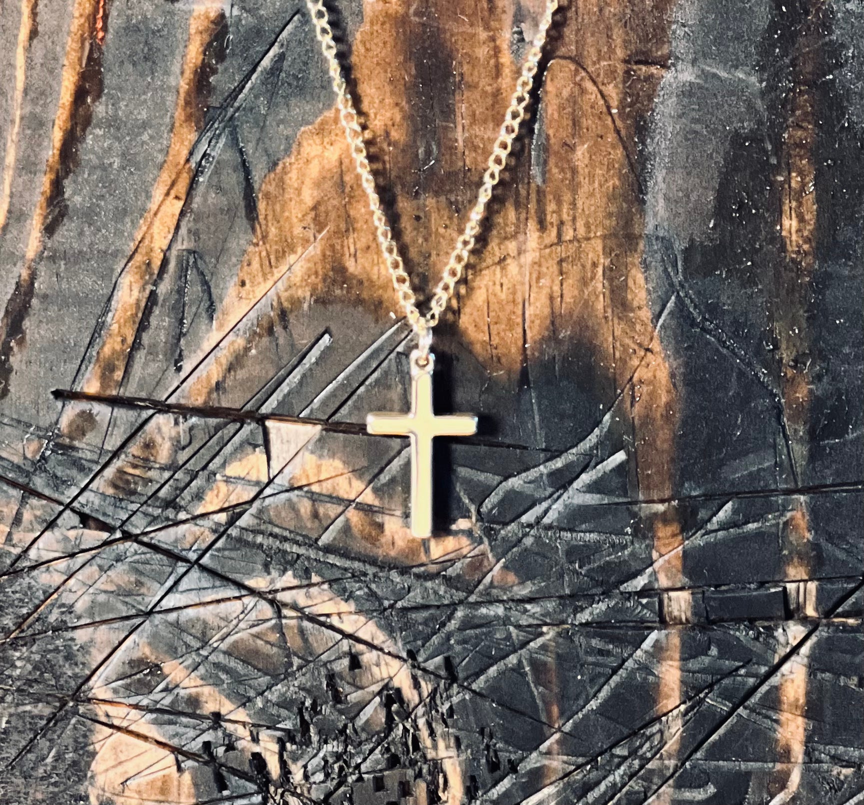 136 - LARGE CROSS NECKLACE - GOLD FILLED