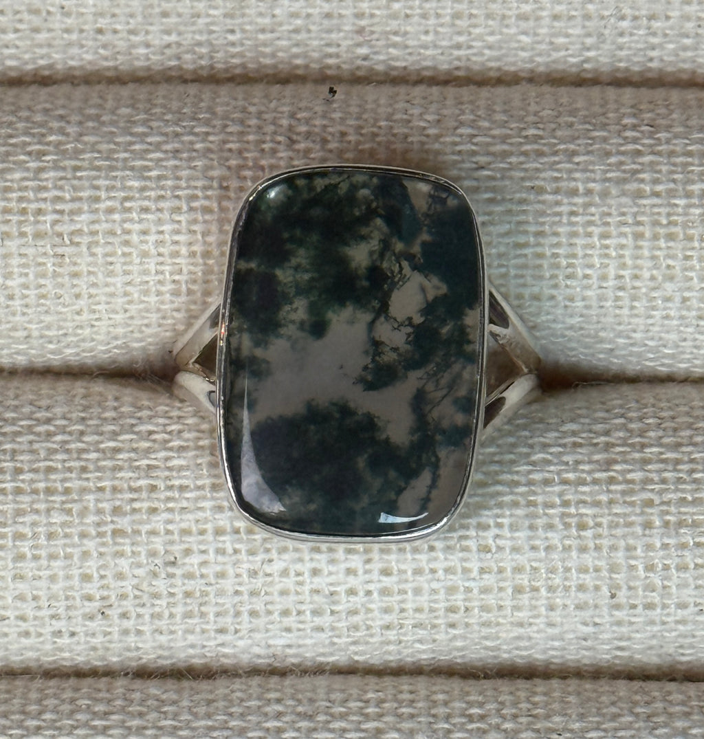 MOSS AGATE GREEN RING 7 3/4