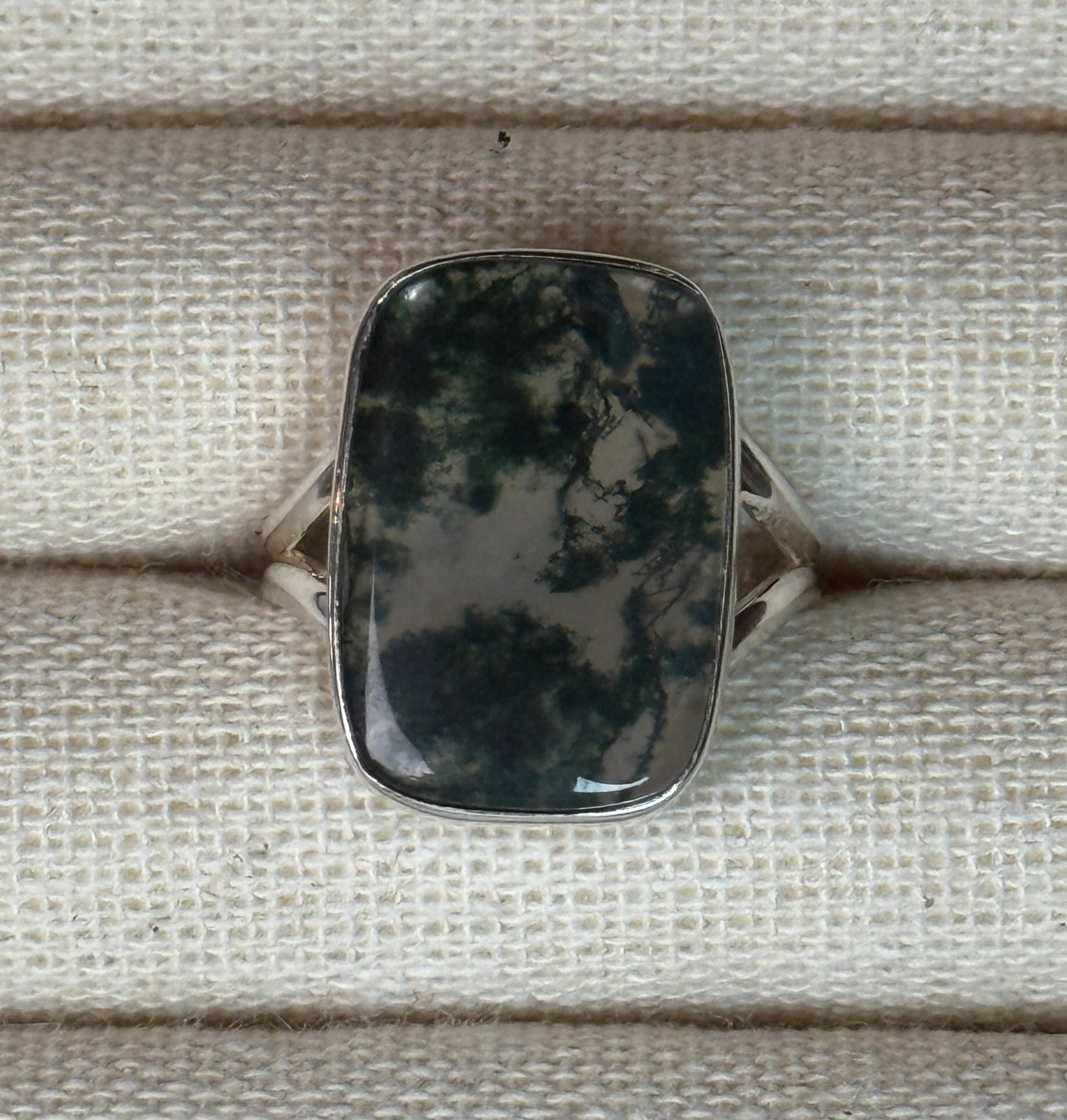 MOSS AGATE GREEN RING 7 3/4