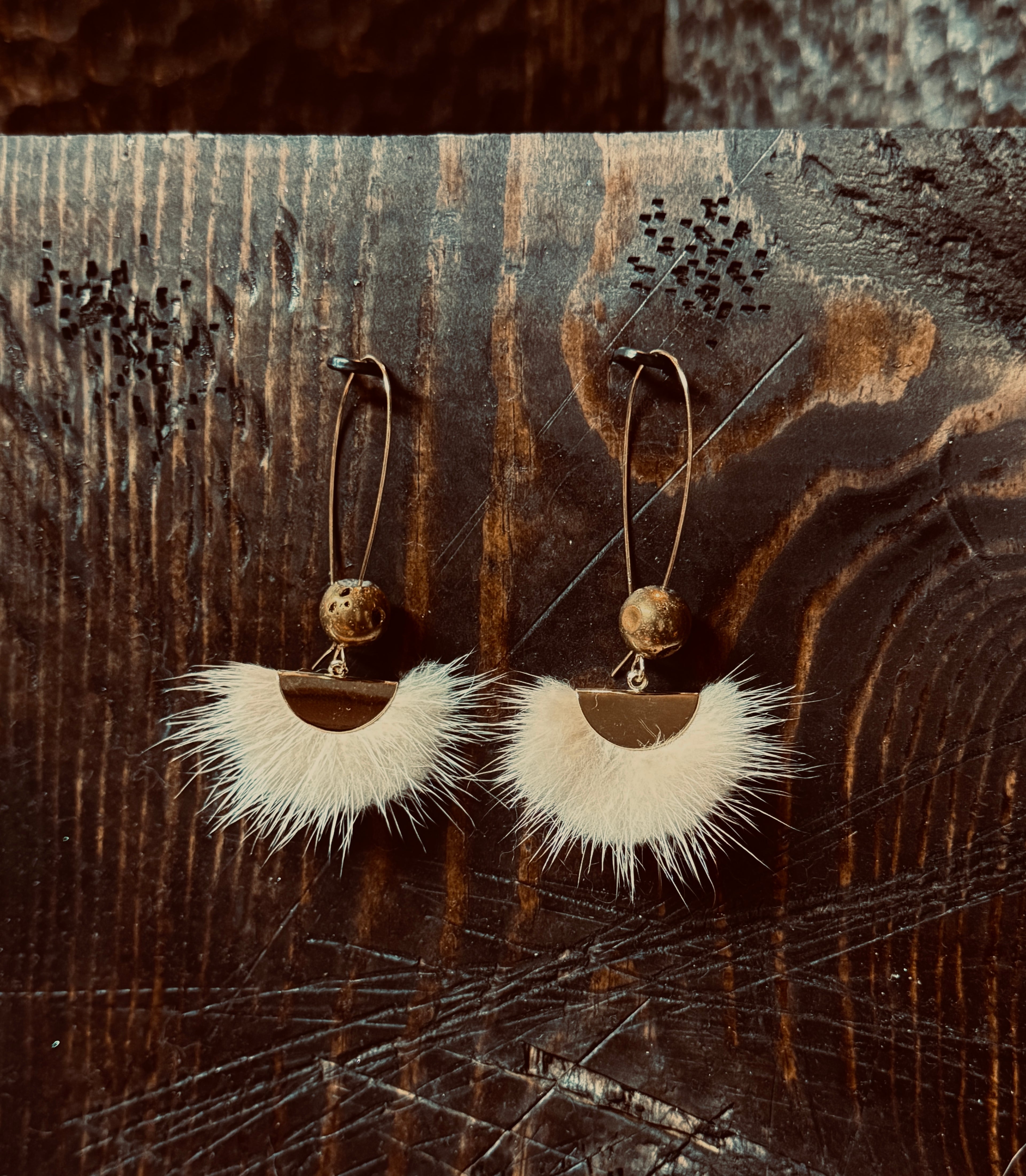 117 - MINK EARRINGS WITH GOLD DRUZY AGATES - LONG KIDNEY HOOKS