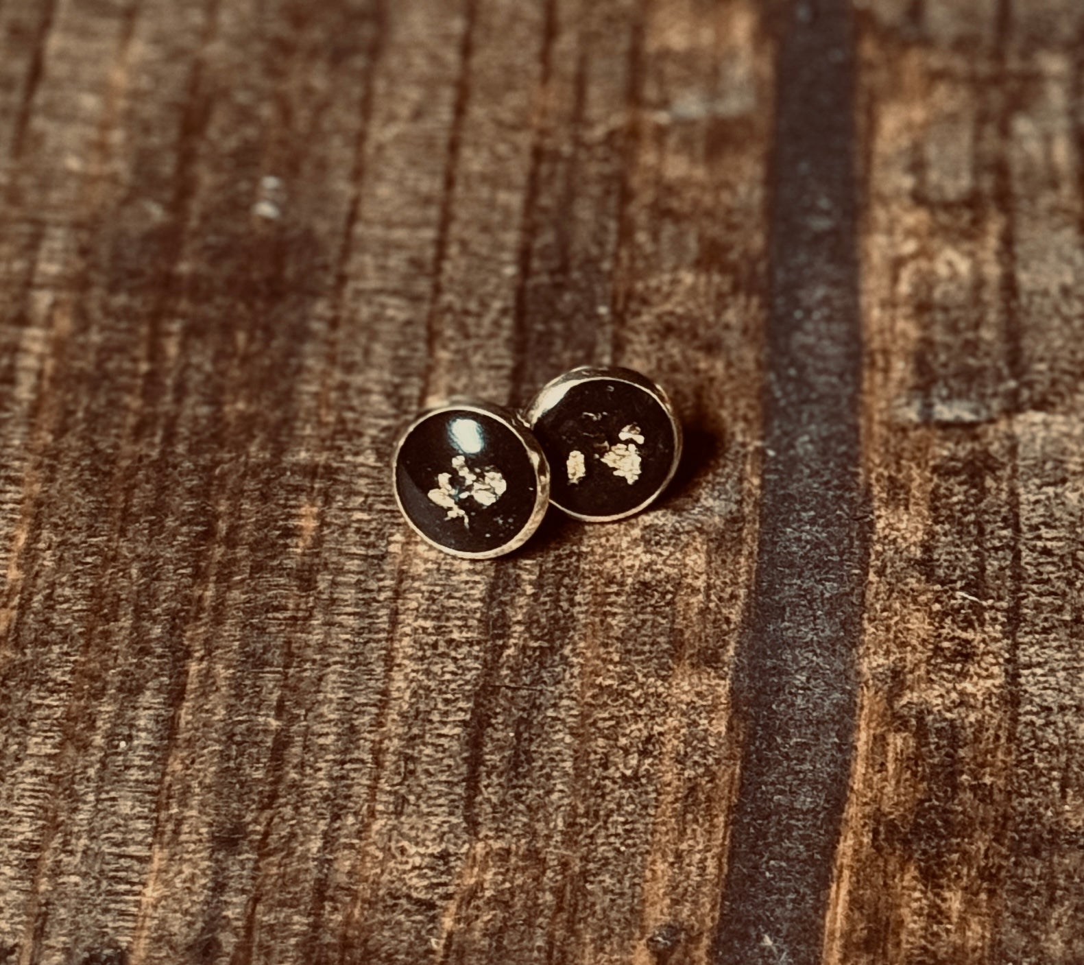 Petite Alaskan Life Studs - 12mm