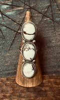 Wild Horse Three Stone Sterling Silver Ring - 7.5