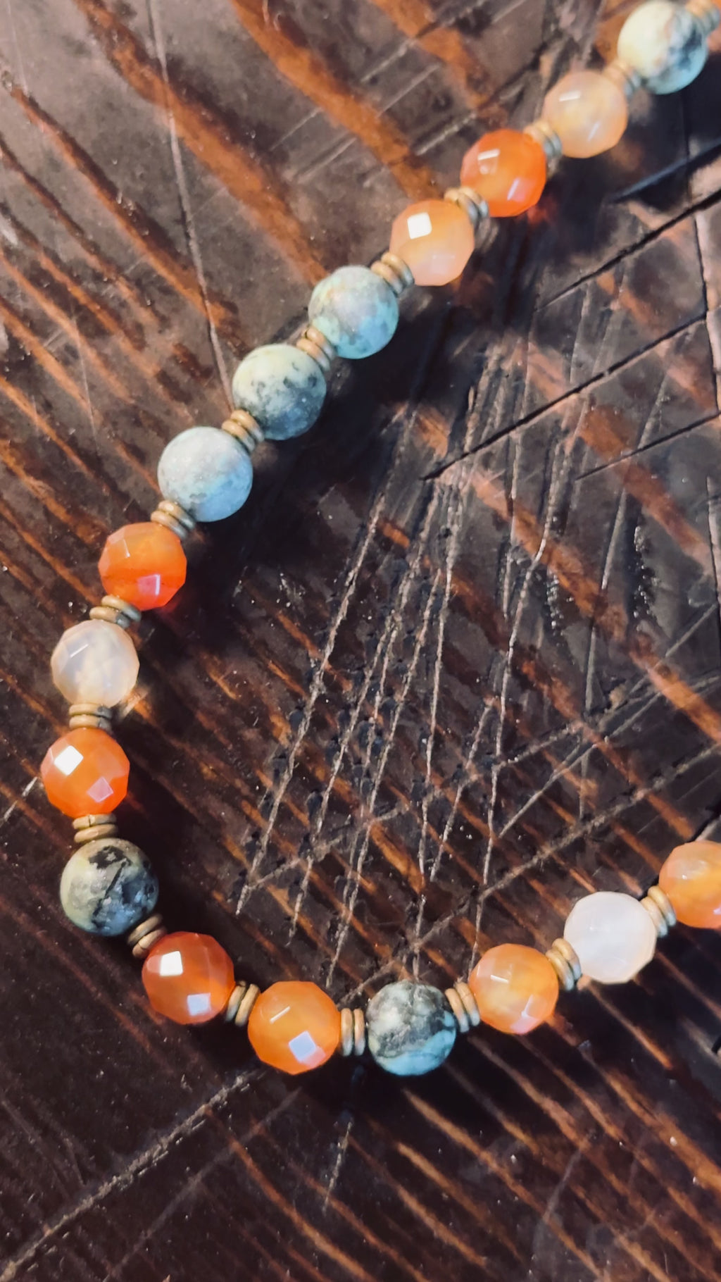 LOVE PRAY QUARTER MALA CHOKER